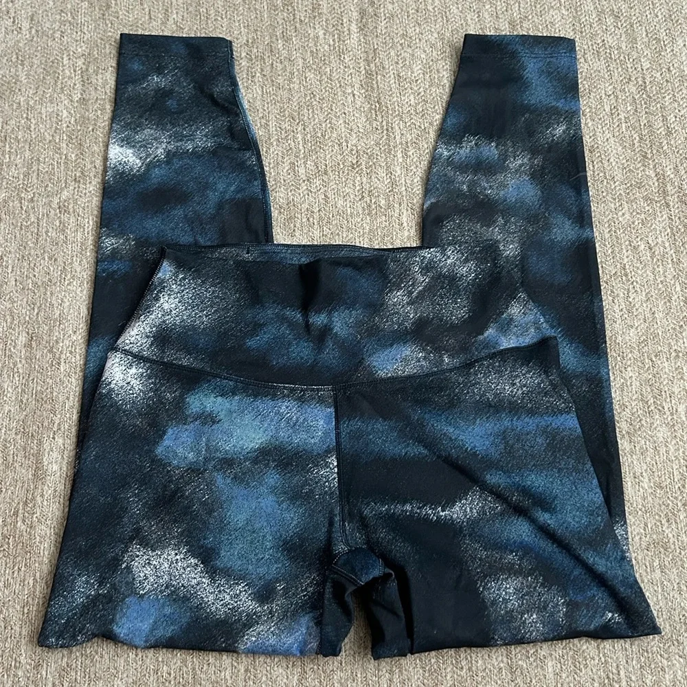 Nike One Training Leggings - Picture 2 of 11